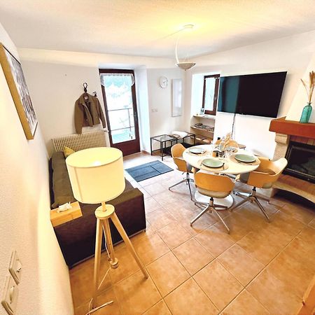 Charmante Maison De Montagne Briançon Extérieur photo